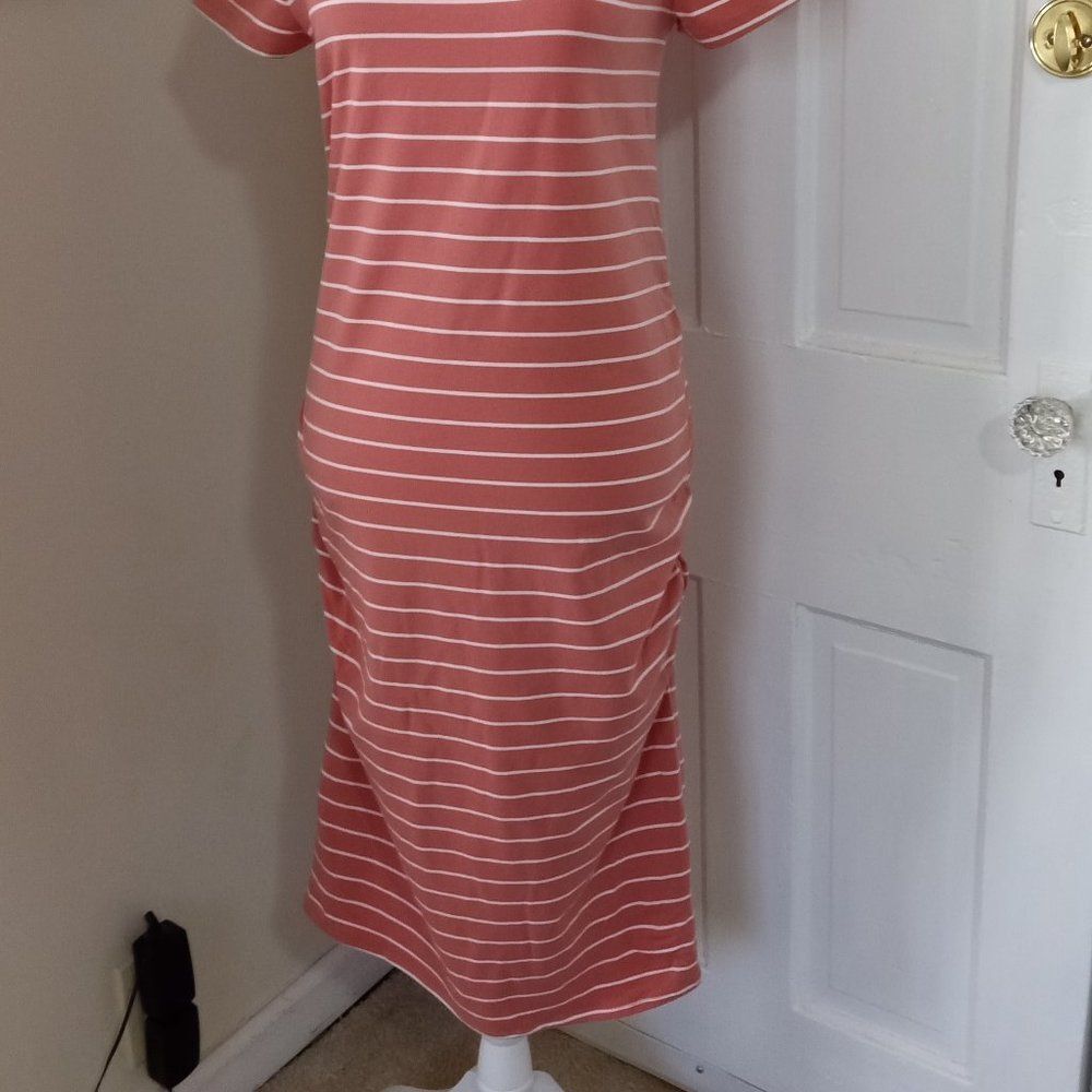 Isabel Maternity Dress by Ingrid & Isabel "Peachy Orange Color (M/8-10) - NEW!!! - Picture 2 of 9